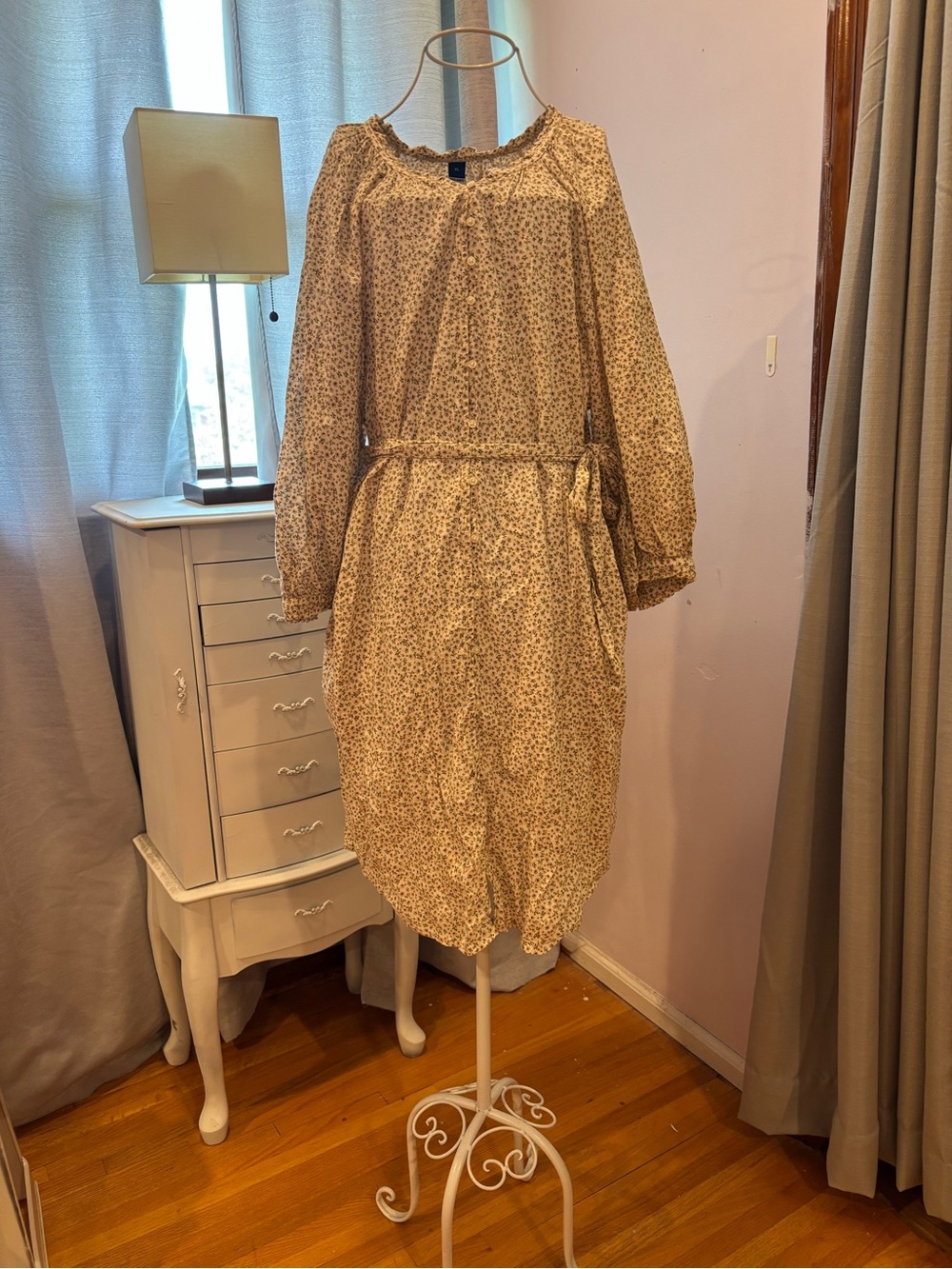 Old Navy Beige Floral Long Sleeve Gathered-Waist Dress